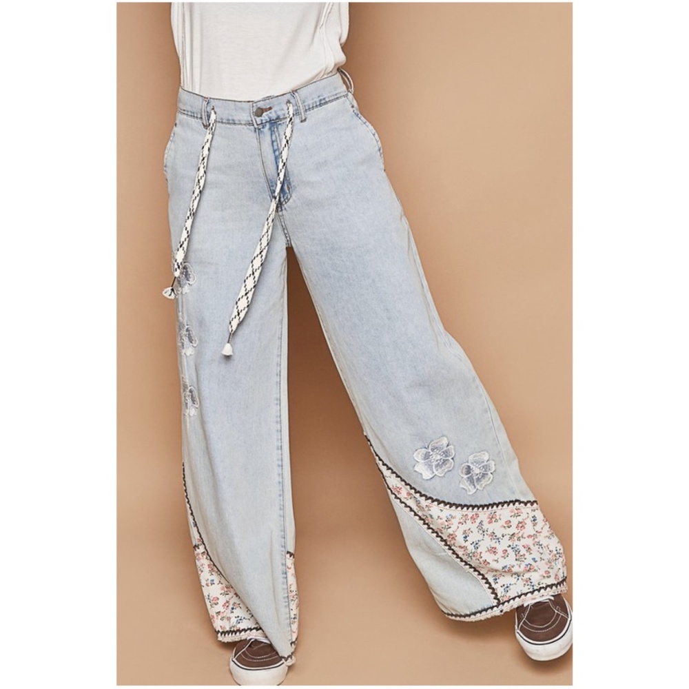 POL Light Denim Floral Embroidered Stretchy Waist Denim Wide leg Jeans